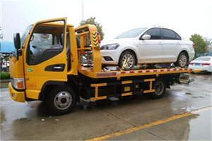 宝丰附近拖车救援24小时服务热线